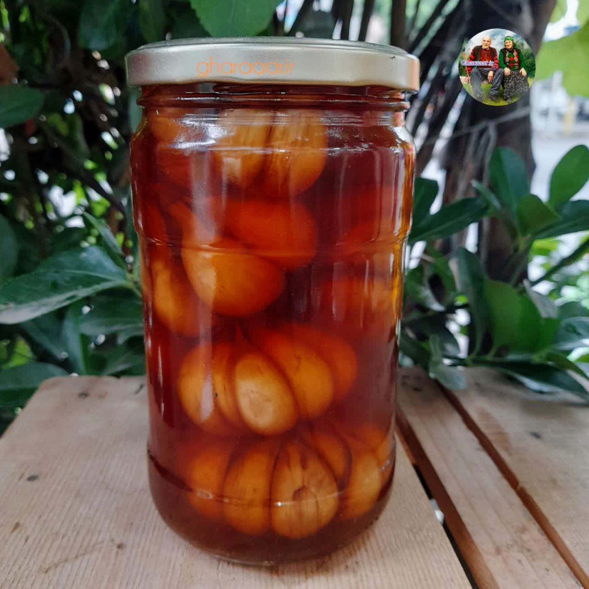 سیر ترشی شیشه‌ای