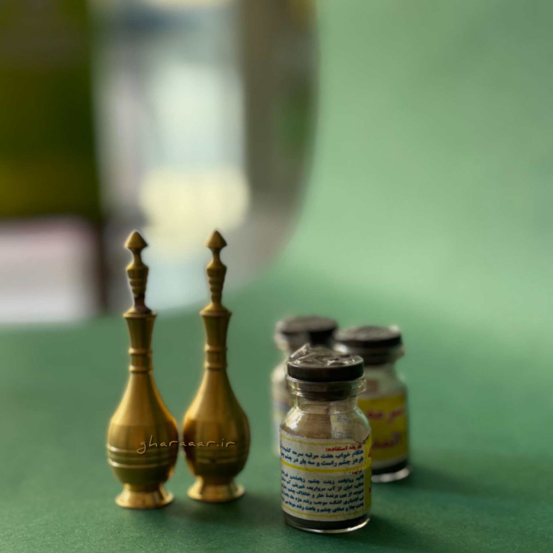 سرمه دان برنجی