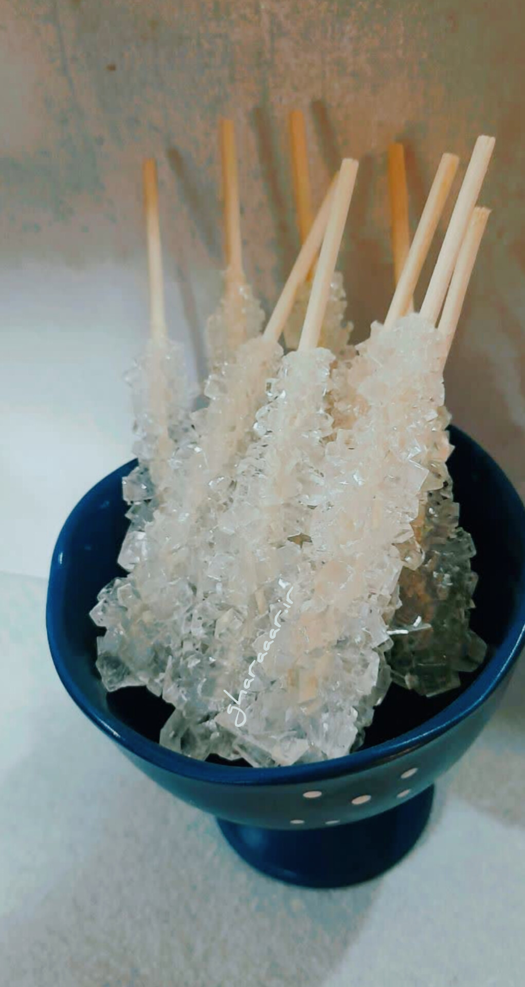 نبات چوب دار سفید